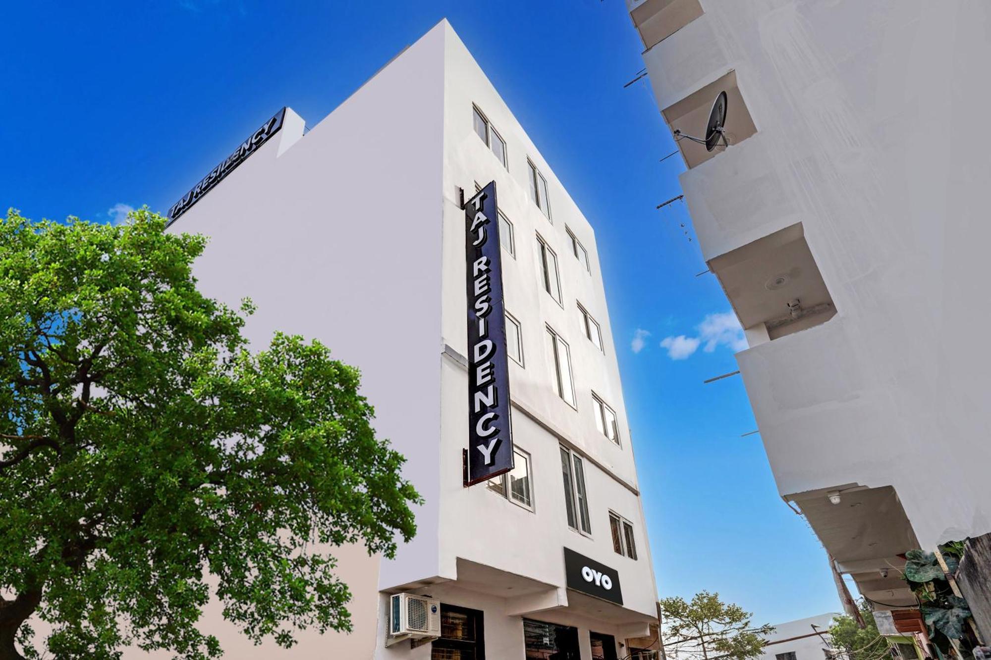 Collection O Residency Near Dwarka Sector 21 Metro Station Hotell Kapas Hera Exteriör bild